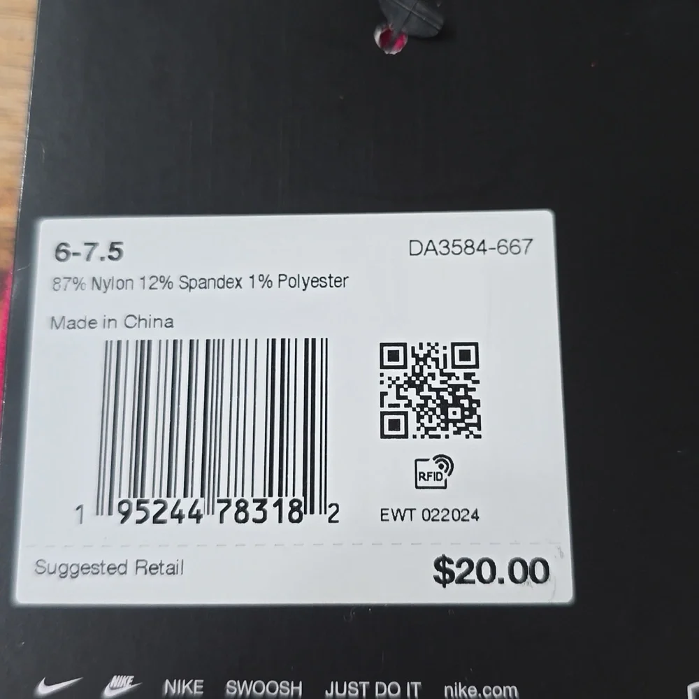 NIKE Spark Running Lightweight Dri-Fit Youth 6Y-7.5Y Pink Socks New w/ Tags!
